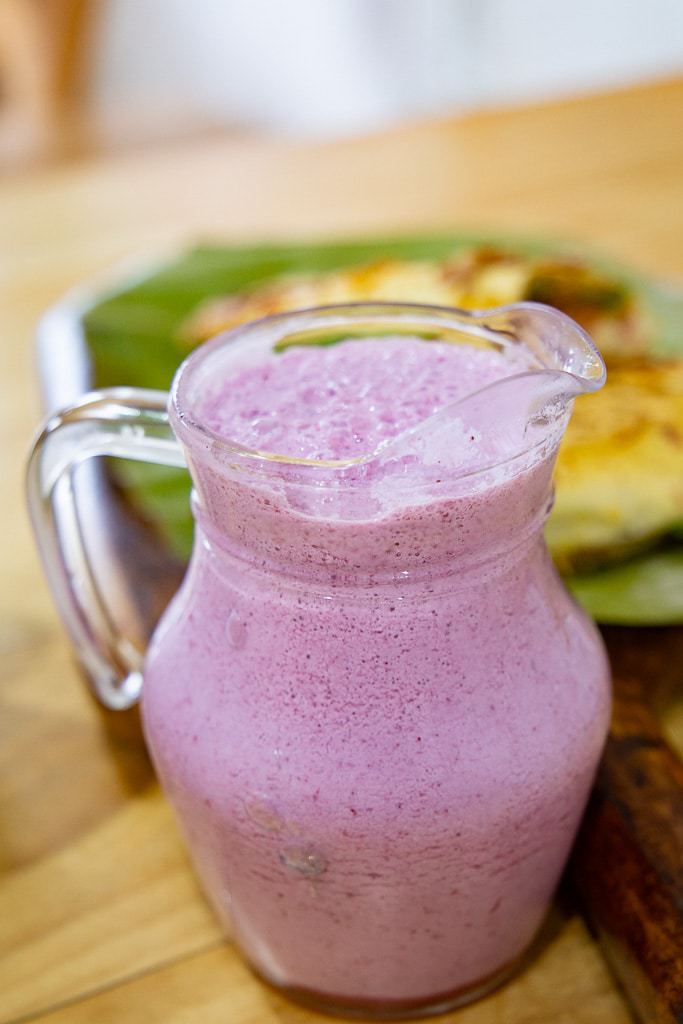 Pitcher of Costa Rican blackberry smoothie.